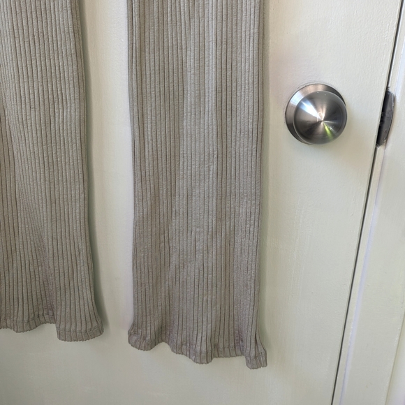 French Connection Ribbed Flared Leggings - Picture 5 of 7